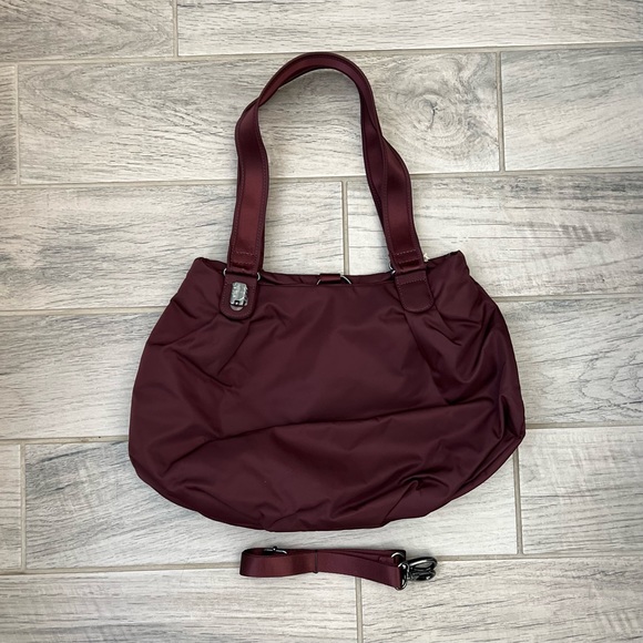 Pacsafe Citysafe CX Hobo bag - NEW - Picture 1 of 13